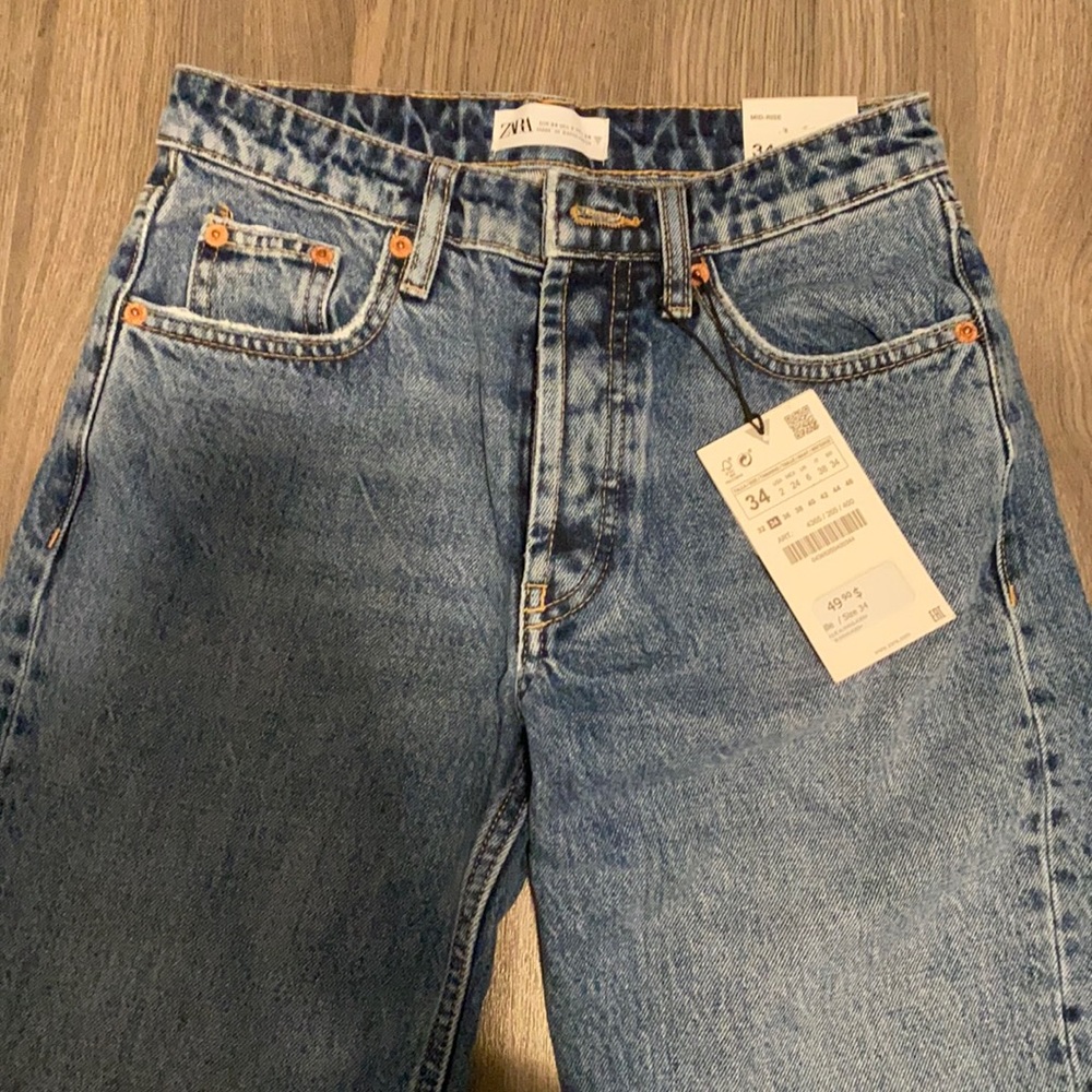 zara mid-rise straight leg jeans